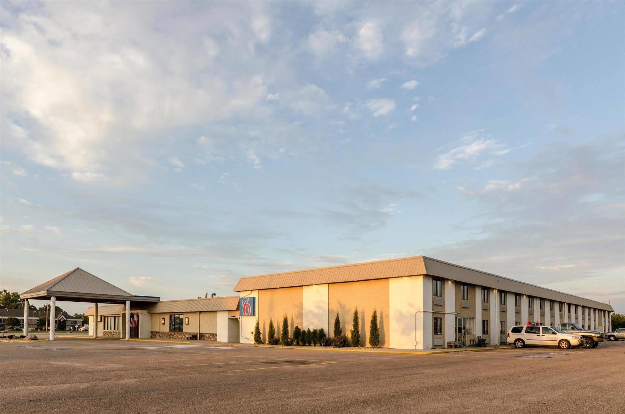 Motel 6-York, Ne Exteriör bild